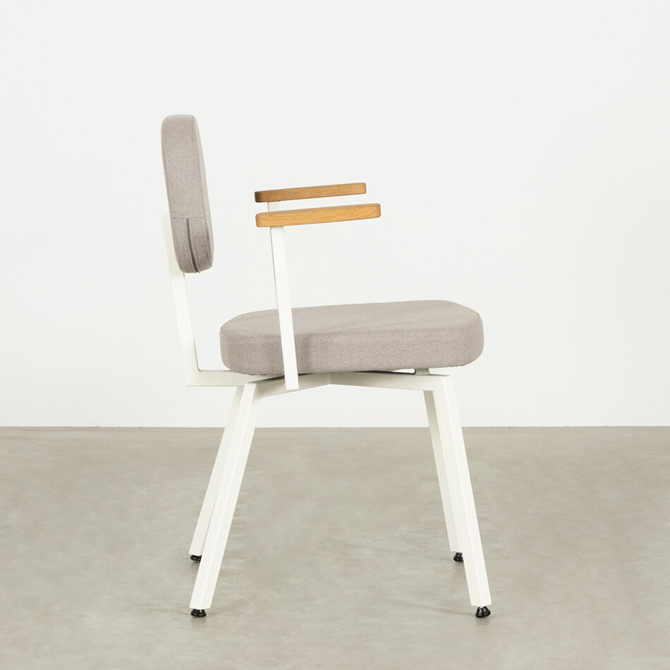 MK Chair With Arm Fabric Olbia Stone 181 / Frame White (RAL 9010)