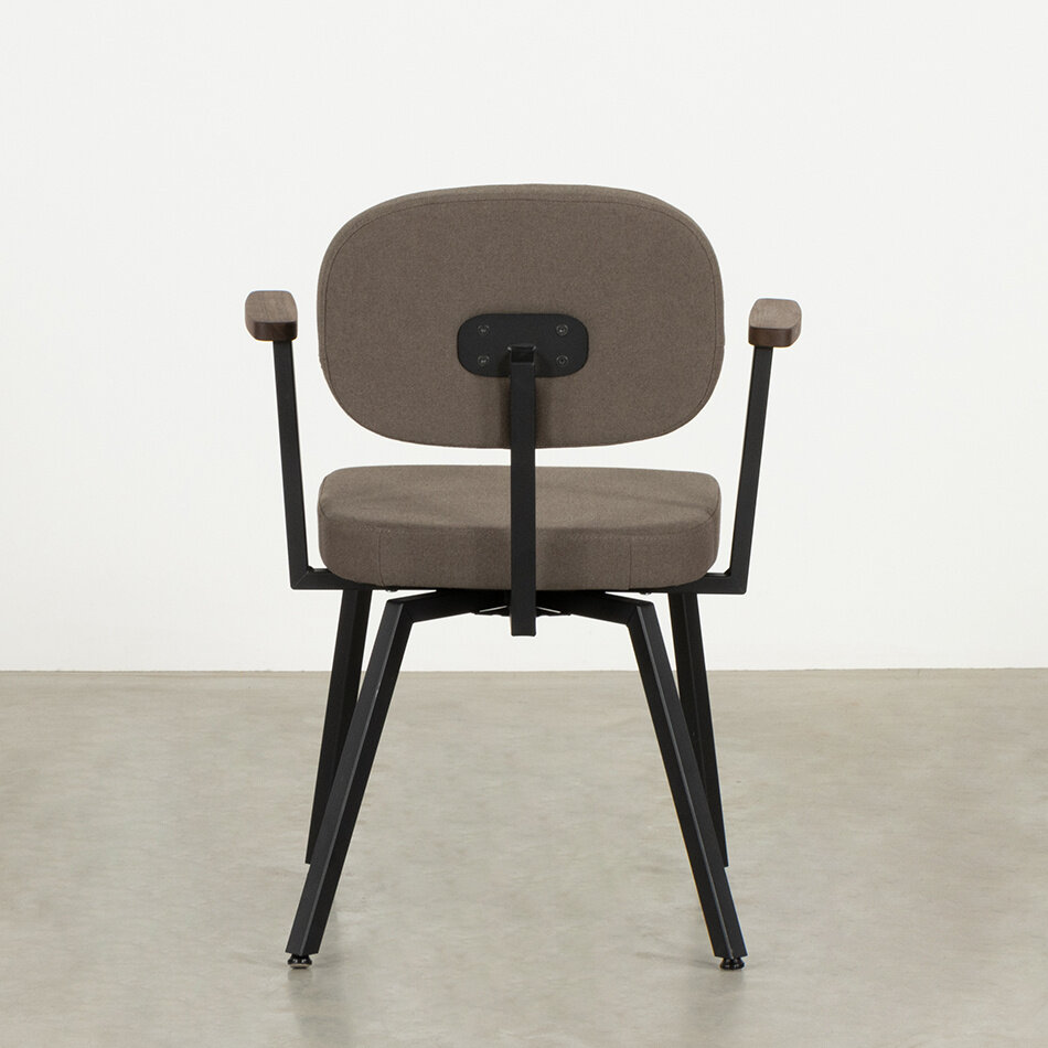MK Chair With Arm Fabric Olbia Forest 162 / Frame Black (RAL 9005)