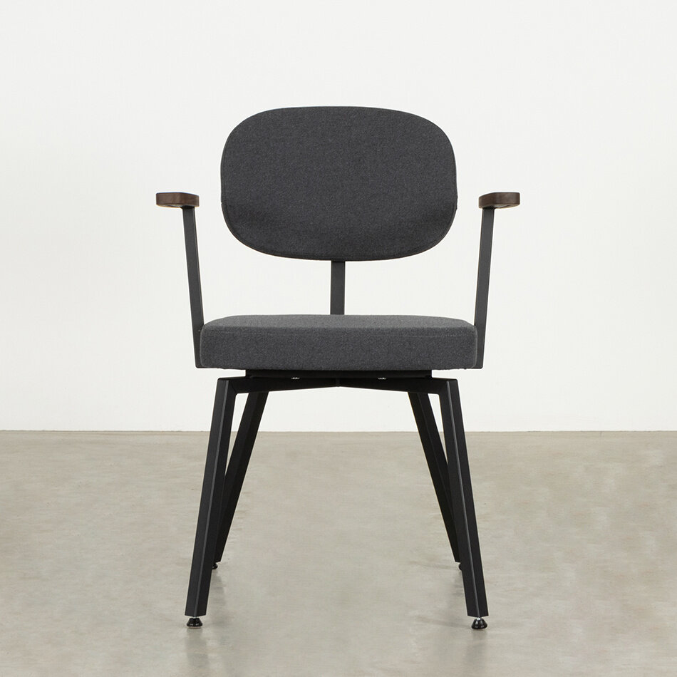 MK Chair With Arm Fabric Olbia Graphite 66 / Frame Black