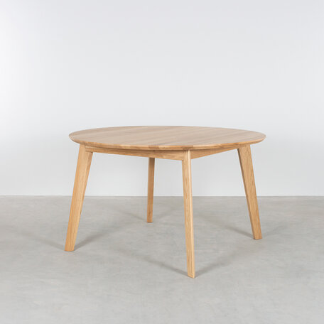 Nonne Table Round Oak