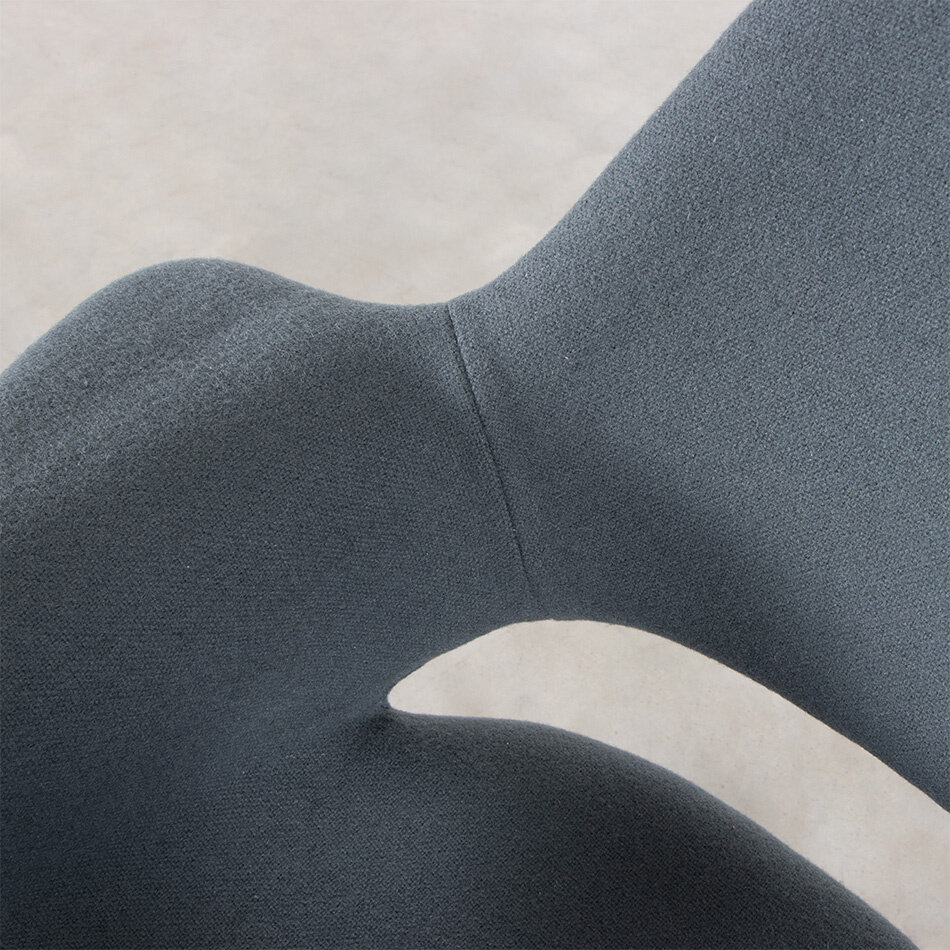 Eames Organic chair dark grey Vitra