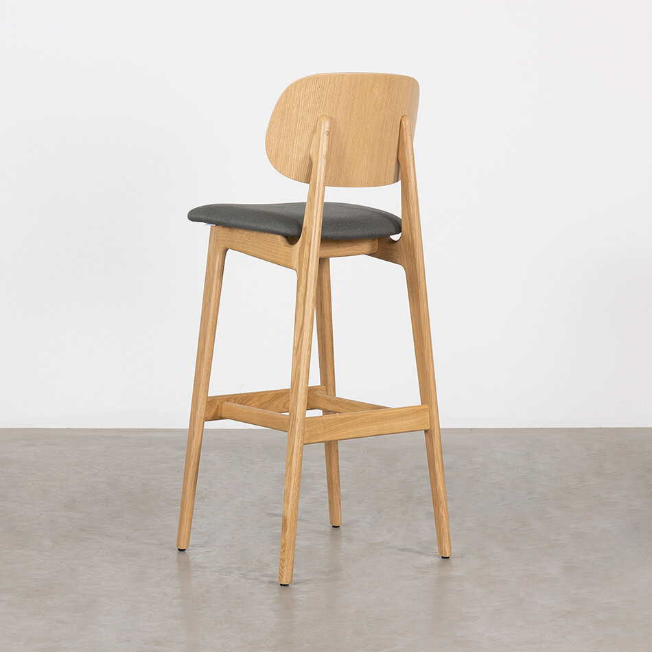 Sinni Bar Chair Oak Matt Lacquered (78 cm)
