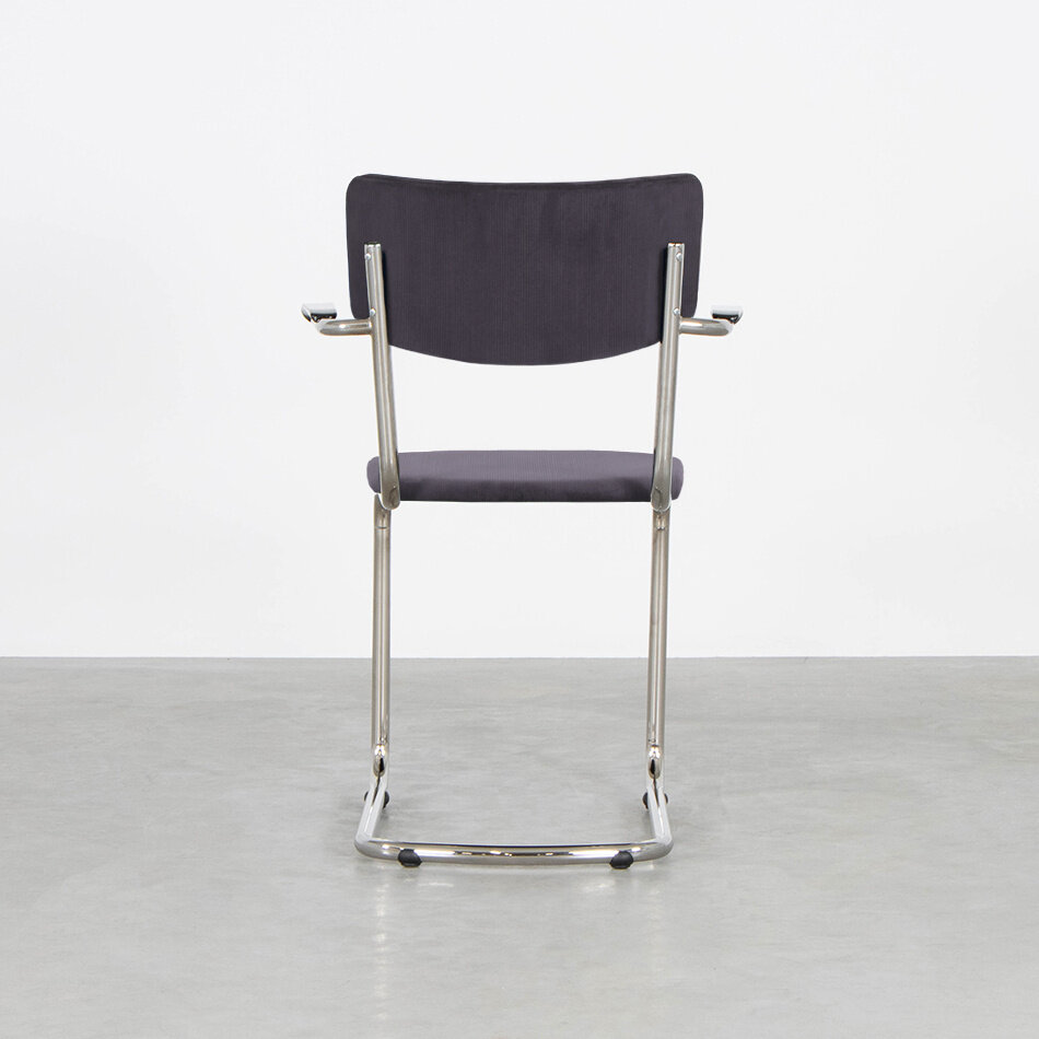 Tubax Elsene tubular frame chair with armrests / Manchester rib fabric 07 Lavender