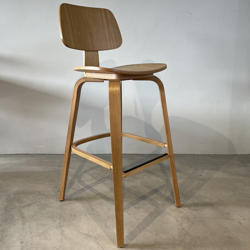 Junni Bar Chair Oak Matt Lacquer - Outlet Utrecht