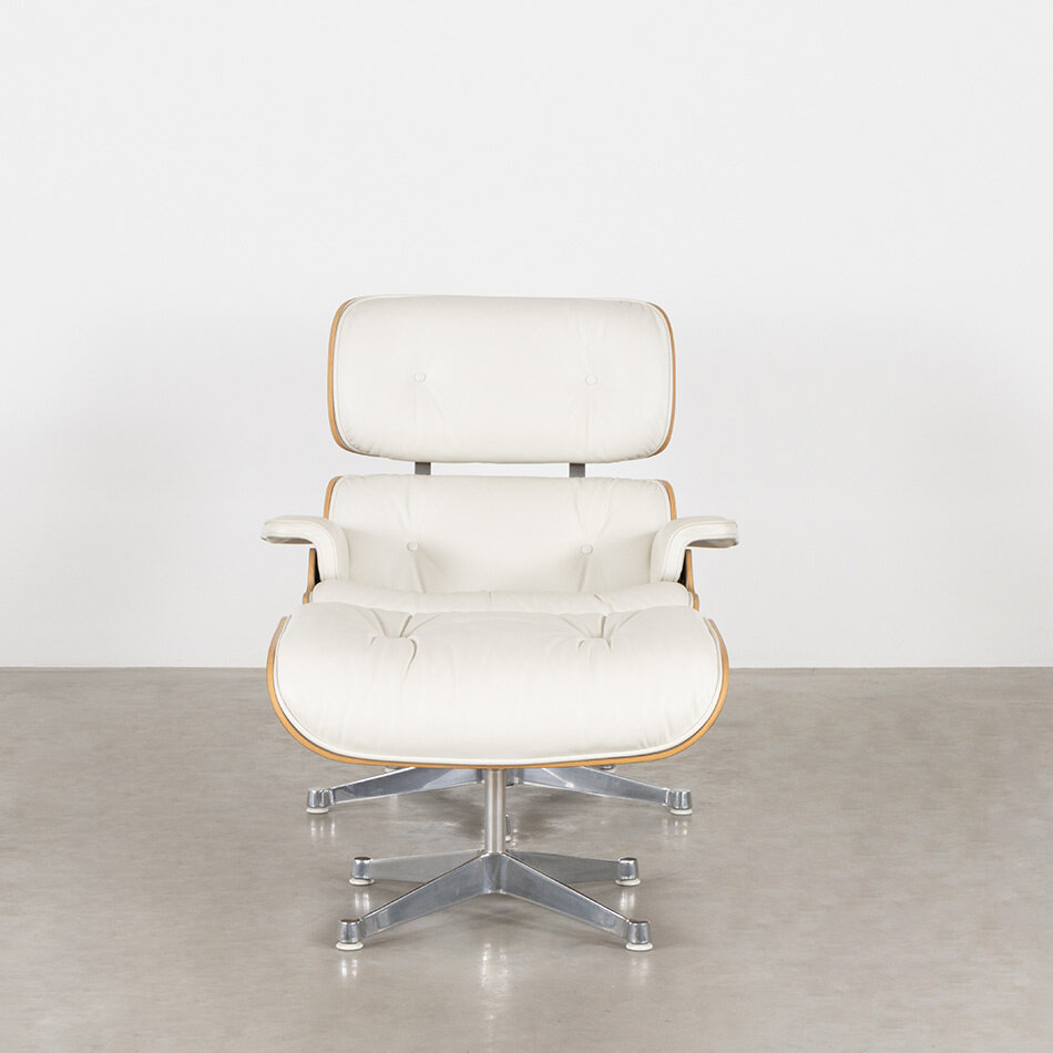 Eames lounge chair + Ottoman Jongerius editie Vitra