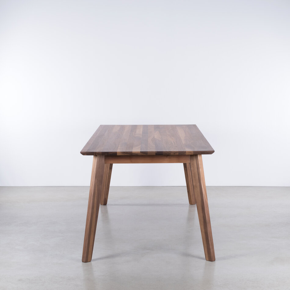 Gunni Extendable Table 160x90+2x50 Walnut Matt Lacquer - Warehouse Sale