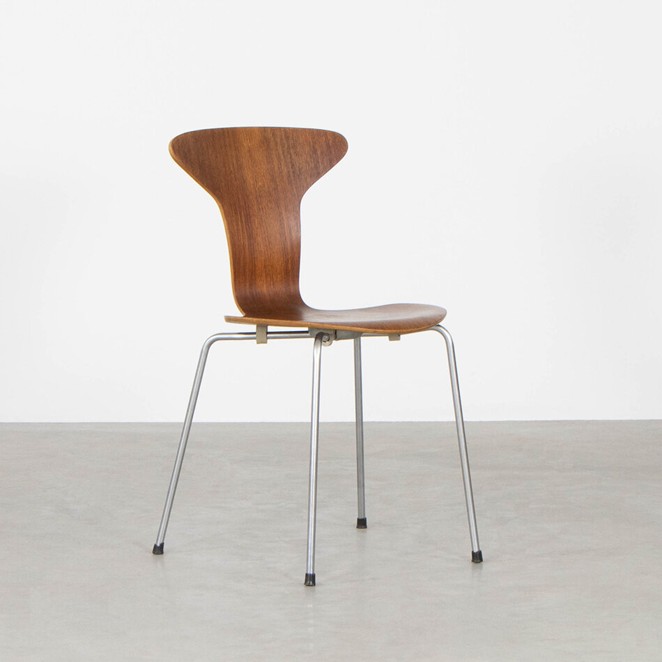 Arne Jacobsen Mug stoel teakhout uit de jaren '60