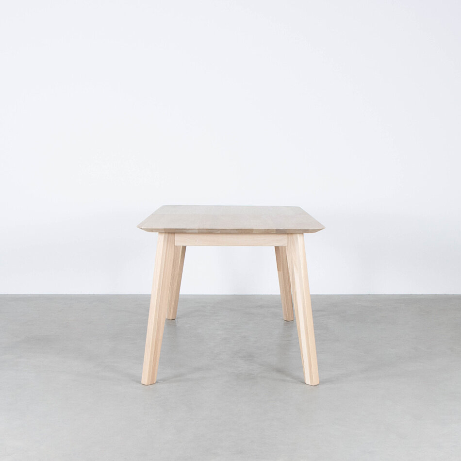 Nonne Table Oak Whitewash