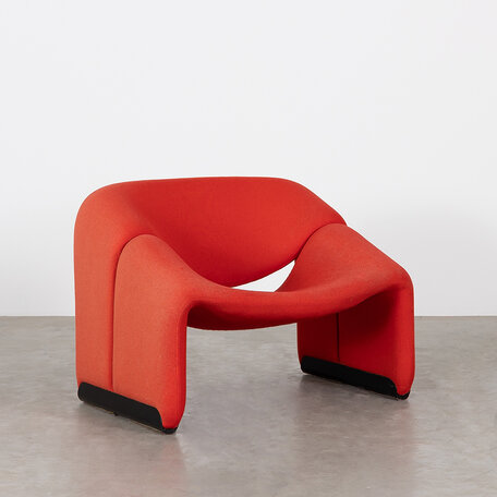 Pierre Paulin M Chair groovy rood Artifort