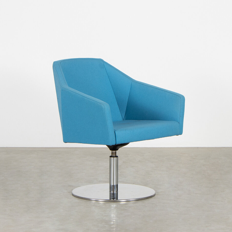 Casala Parker lounge draaibaar blauw