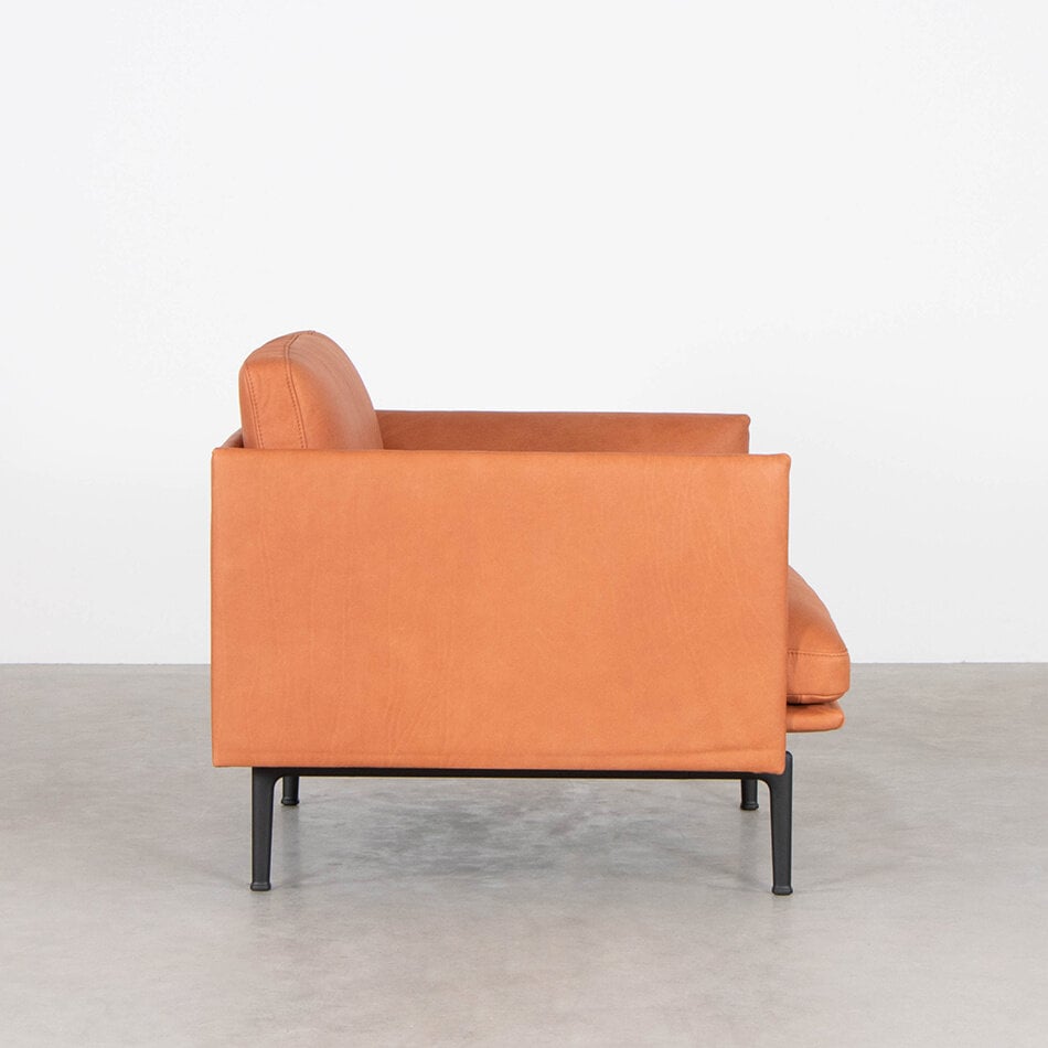 Muuto Outline fauteuil cognac leer Anderssen en Voll