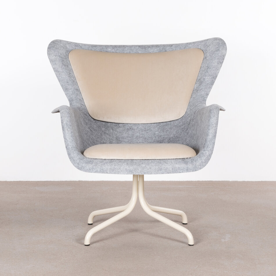 PET Fauteuil Met Opdek - Wit / Lichtgrijs / Creme/Witte Bekleding