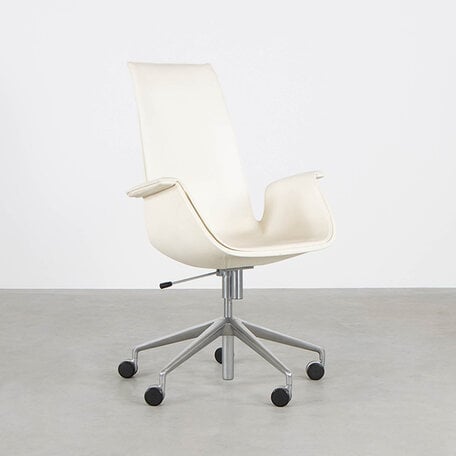 Fabricius & Kastholm FK tulip bureaustoel wit creme leer Walter Knoll