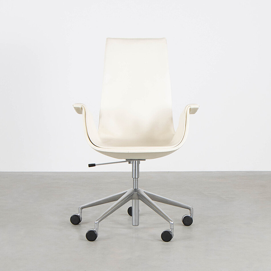 Fabricius en Kastholm FK tulip bureaustoel wit creme leer Walter Knoll