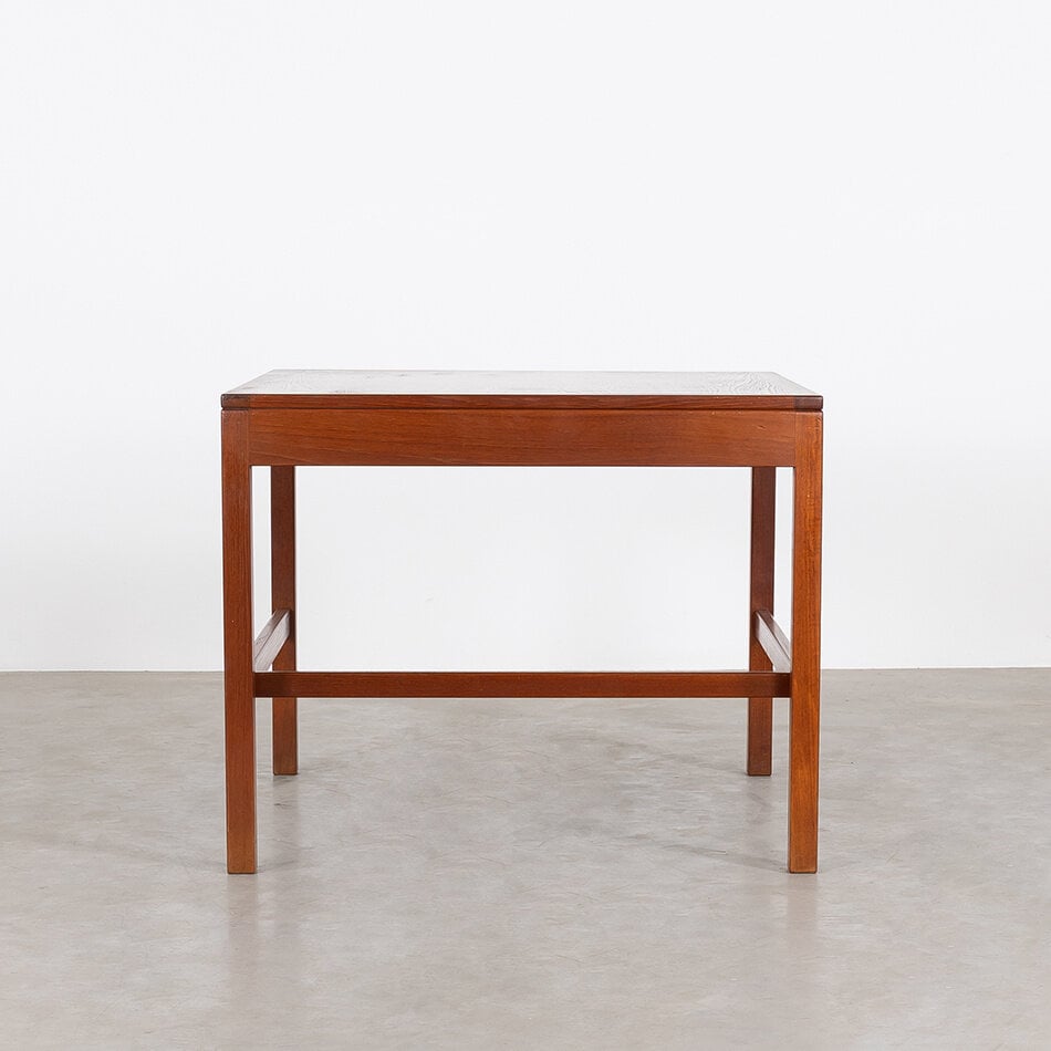 Borge Mogensen (salon)tafel 5363 Fredericia 80x80x65