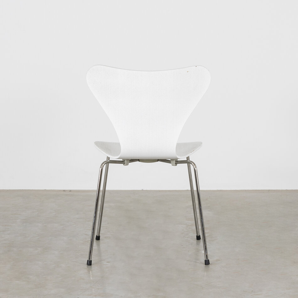 Arne Jacobsen vlinderstoel wit Fritz Hansen