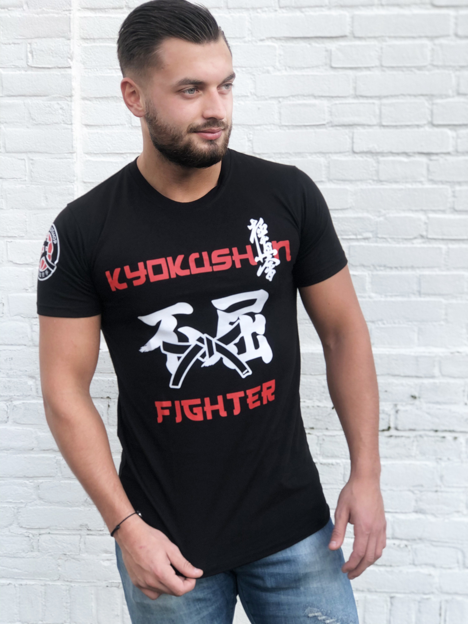 beslutte flare chokerende Kyokushin Fighter 'Jakku' T-shirt Black - KYOKUSHINWORLDSHOP