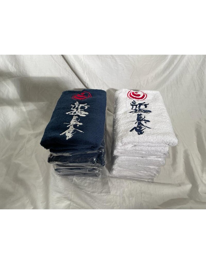 Towel with kanji and kanku/kokoro