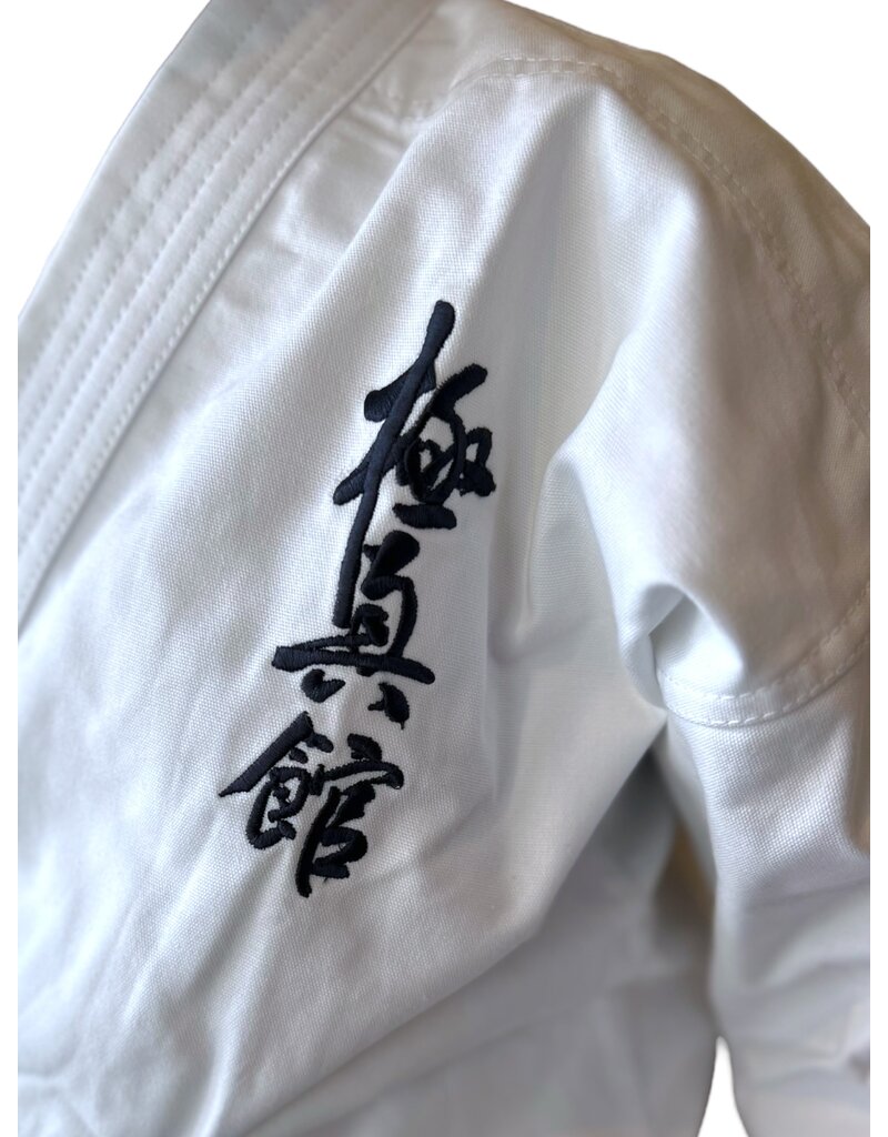 ISAMU BASIC KYOKUSHIN-KAN KARATE PAK