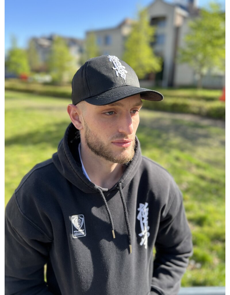 ISAMU ISAMU Kyokushin Embroidered Cap – Black & Navy – One Size
