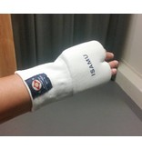 ISAMU ISAMU ELASTIC KARATE PROTECTION HAND MITTS with thumb