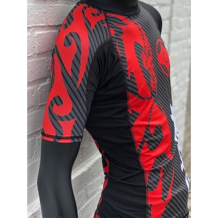 ISAMU ISAMU KYOKUSHIN “ATTACK" FIGHT RASHGUARD - Korte Mouwen