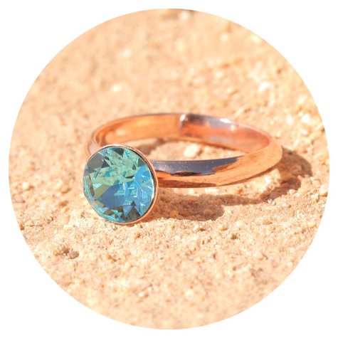 artjany Ring mit einem crystal in light turquoise