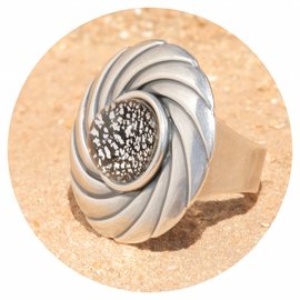 Silberner Ring ROTA