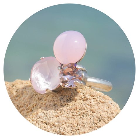 artjany Ring mit geschliffenen Kristallen rose opal