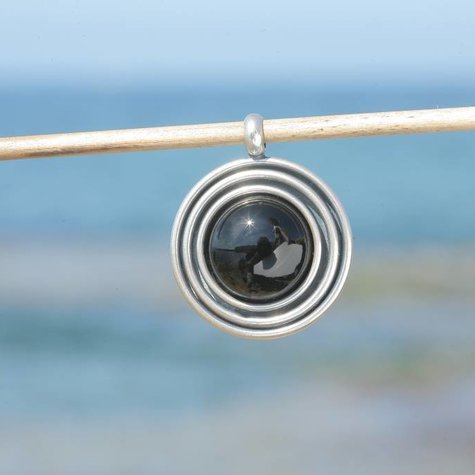 Silberner Anhänger ESPIRAL jet