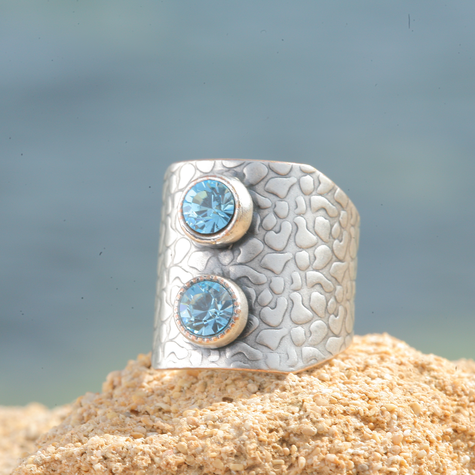 Silberner Ring 2MG indian sapphire