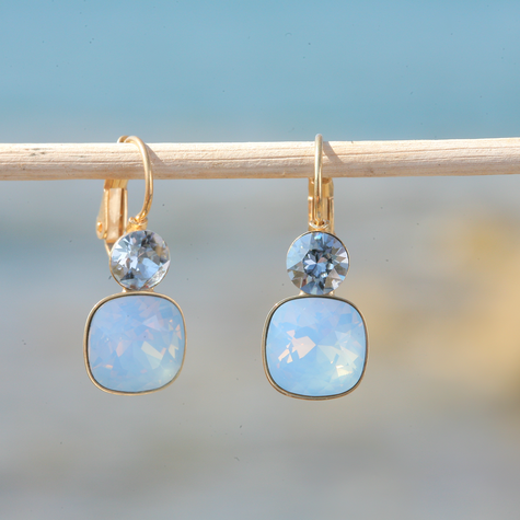 Goldener Ohrring SAPETITE airopal air opal mix