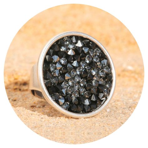 artjany Ring mit crystals rocks in metallic jet