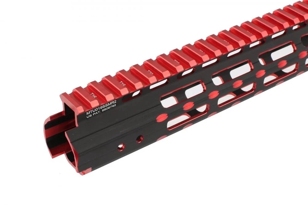 Leapers Leapers - UTG PRO® M-LOK® AR15 15" Super Slim Rail, Black & Red 2-Tone