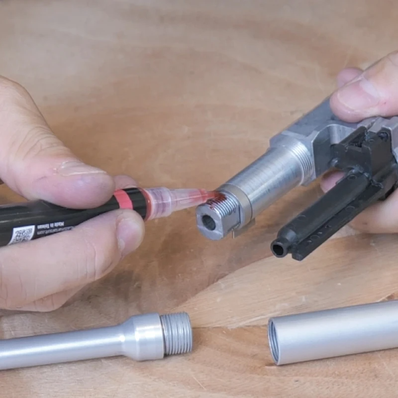 4UAD 4UANTUM LOCK Permanent Thread Locker High Strength - Red