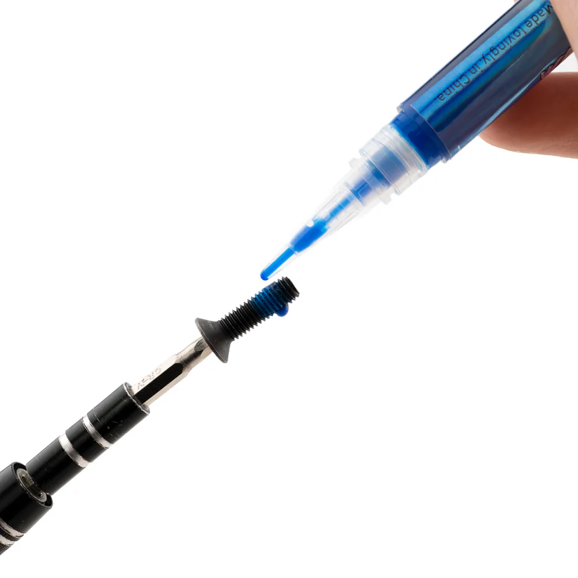 Waldo Dynamics Waldo Dynamics - ThreadLocker Pen (Medium Stength)