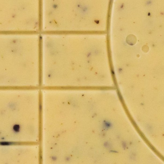 - EDELMOND Weiße Bio-Schokolade mit Lavendel & Kakao-Nibs – 2 % Lavendelblüten, 80 g