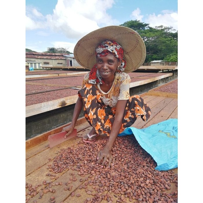 - 100% Dunkler Edel Kakao Schokolade | Chocolaterie Robert Malagasy, 75g GOLD SIEGER - Academy of Chocolate 2020