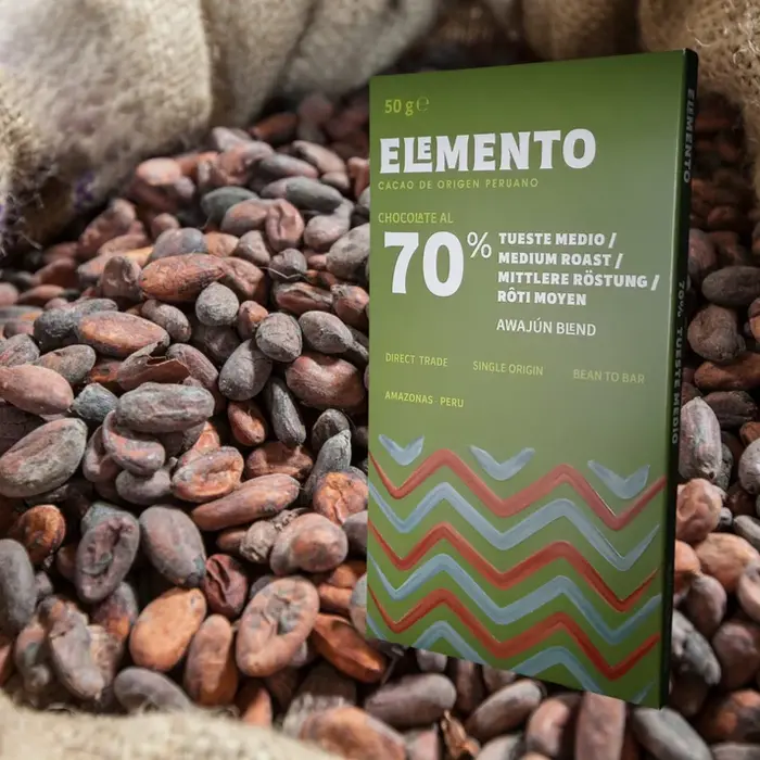 - Schokolade 70% Kakao, mittlere Röstung, 50g