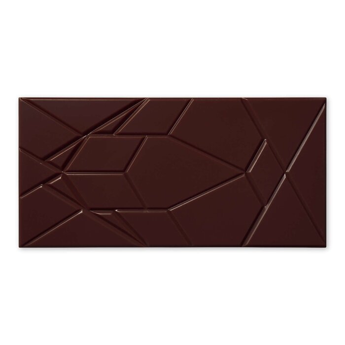 - Tansania Schokolade 70% – Dunkle Schokolade mit fruchtig-nussigem Charakter und feinen Noten von Haselnüssen, Rosinen und Aprikosen, 60g