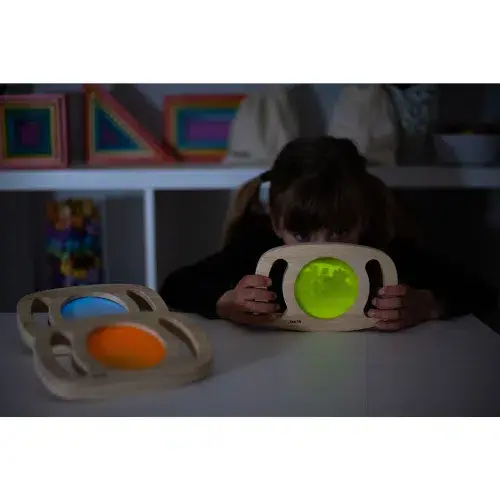 TickiT Tickit Easy Hold Glow Panel – Exploring light and colour through play
