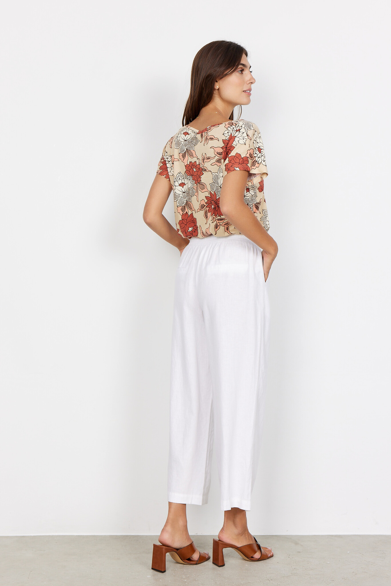 Soya Concept Ina Trousers in White - JABA YARD