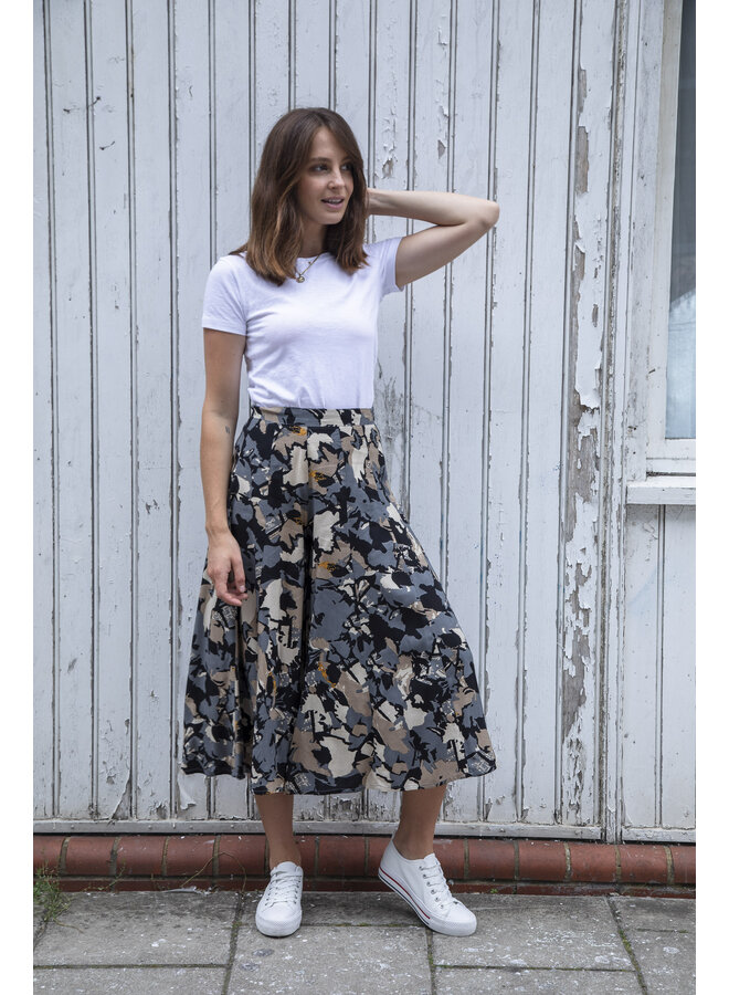 Jaba Iva Culottes in Camo Grey