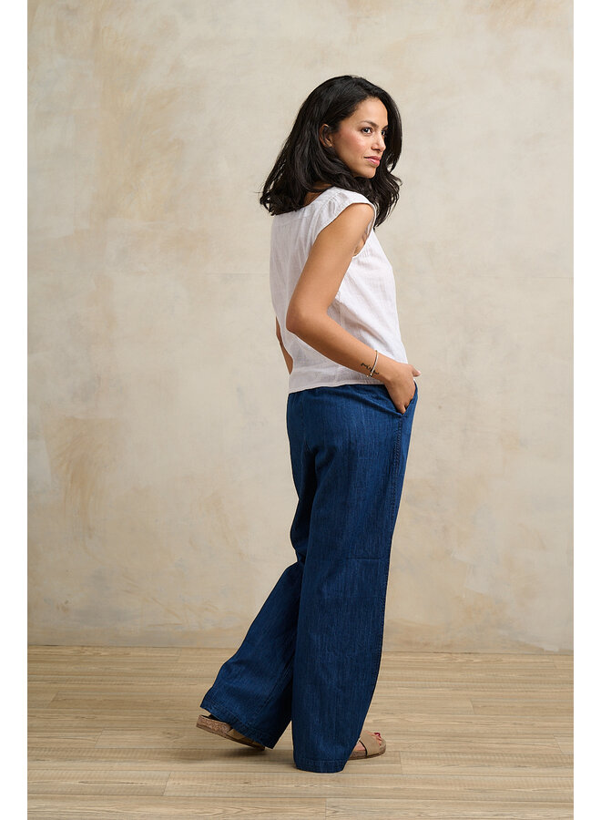 Jaba Julia Top in White