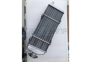 RADIATOR, RH 4S 9CHA 08/-> CAP