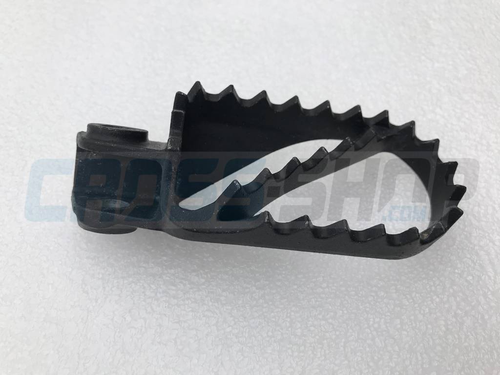 FOOTPEG, RIGHT M. 02/03 BLACK