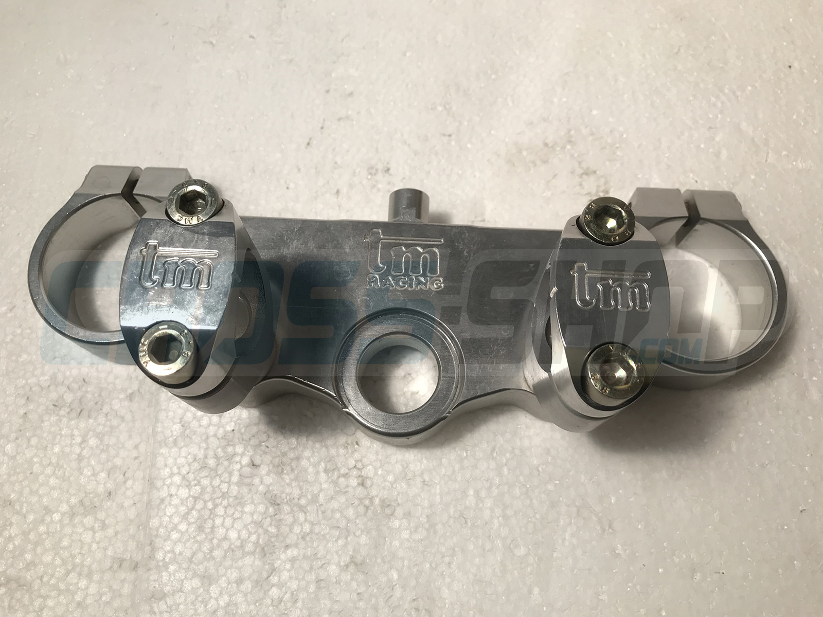 FORK TRPLE CLAMP 85J 13->