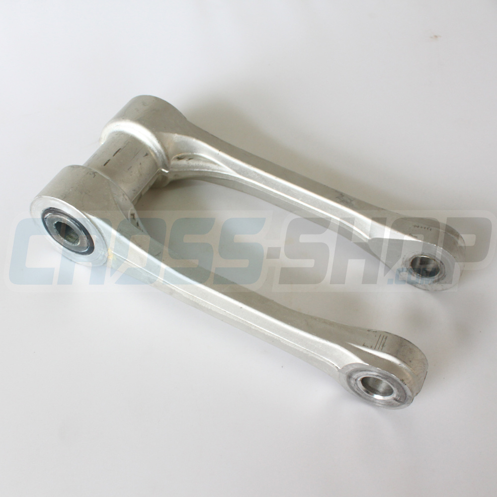 ROD, CONNECTING REAR ARM