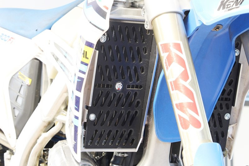 AXP 2022 -> TM RACING 125/144/250/300 2stroke MX/END (CARB & Fi) XTREME RADIATOR GUARDS - BLACK