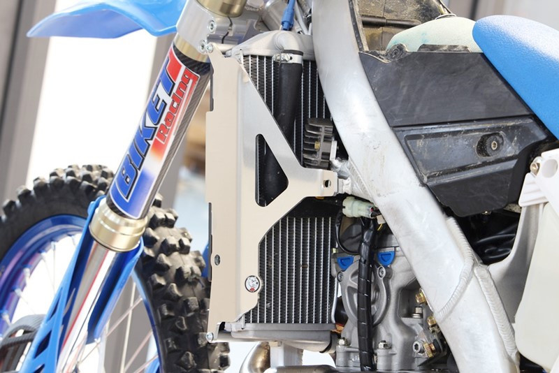 AXP 2022 ->  TM RACING MX/EN250 FI 4T / MX/EN300FI 4T XTREME RADIATOR GUARDS - BLACK